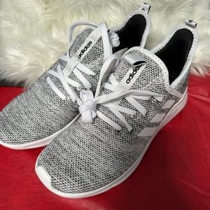Adidas Cloudfoam ☁️ running 🏃‍♀️ shoes BNWT
